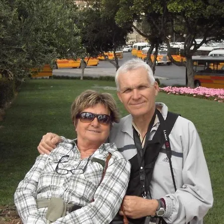 Gd In Tina Πόρετς