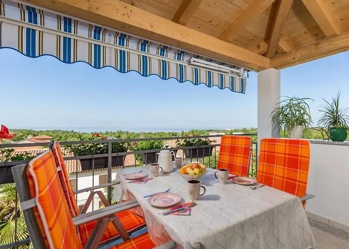 Gd In Tina Lejlighed